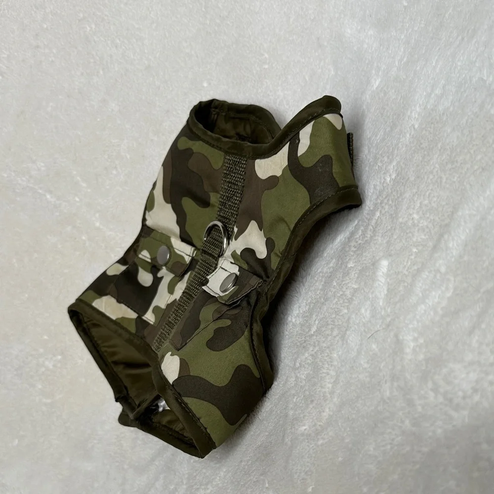 SimplyDog Camouflage Puppy or Small Dog Harness Size Medium EUC no sign of wear